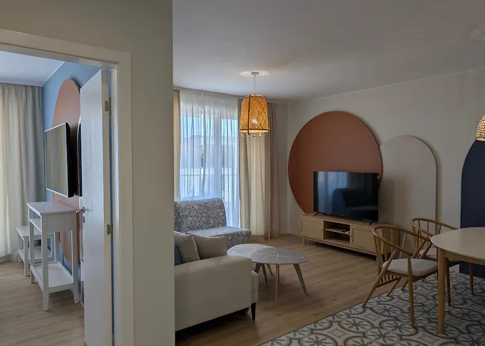 Solea 公寓 切尔诺莫雷茨